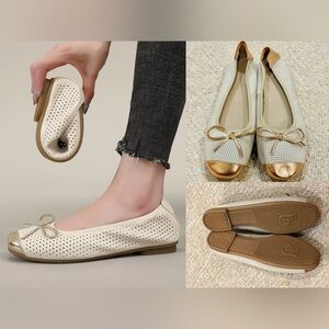 Cream and Gold Women's Flats